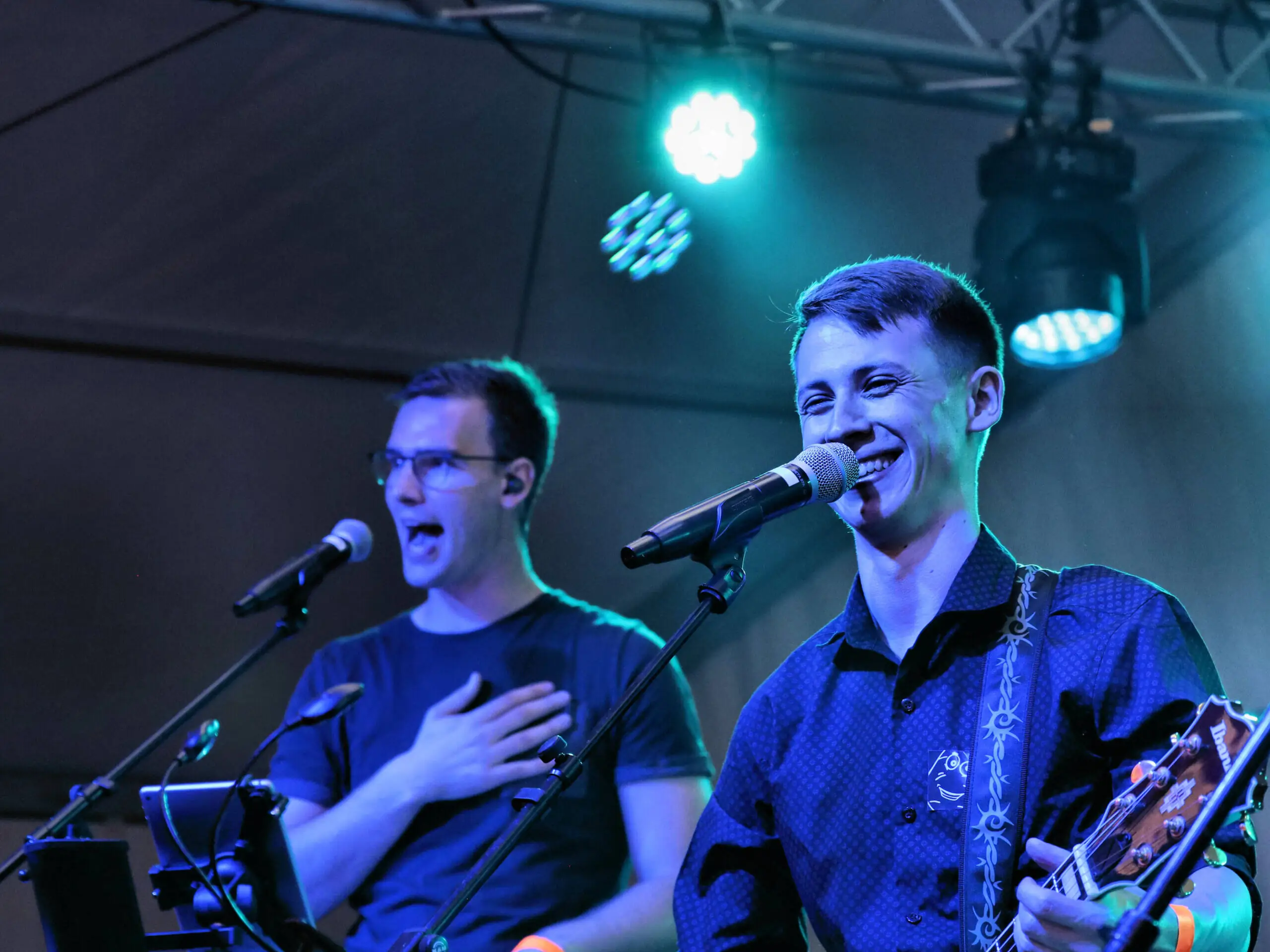 Frühgrumbeere Partyband Live Brezelfest Speyer 2024 Festzelt Foto: Marco Brendel
