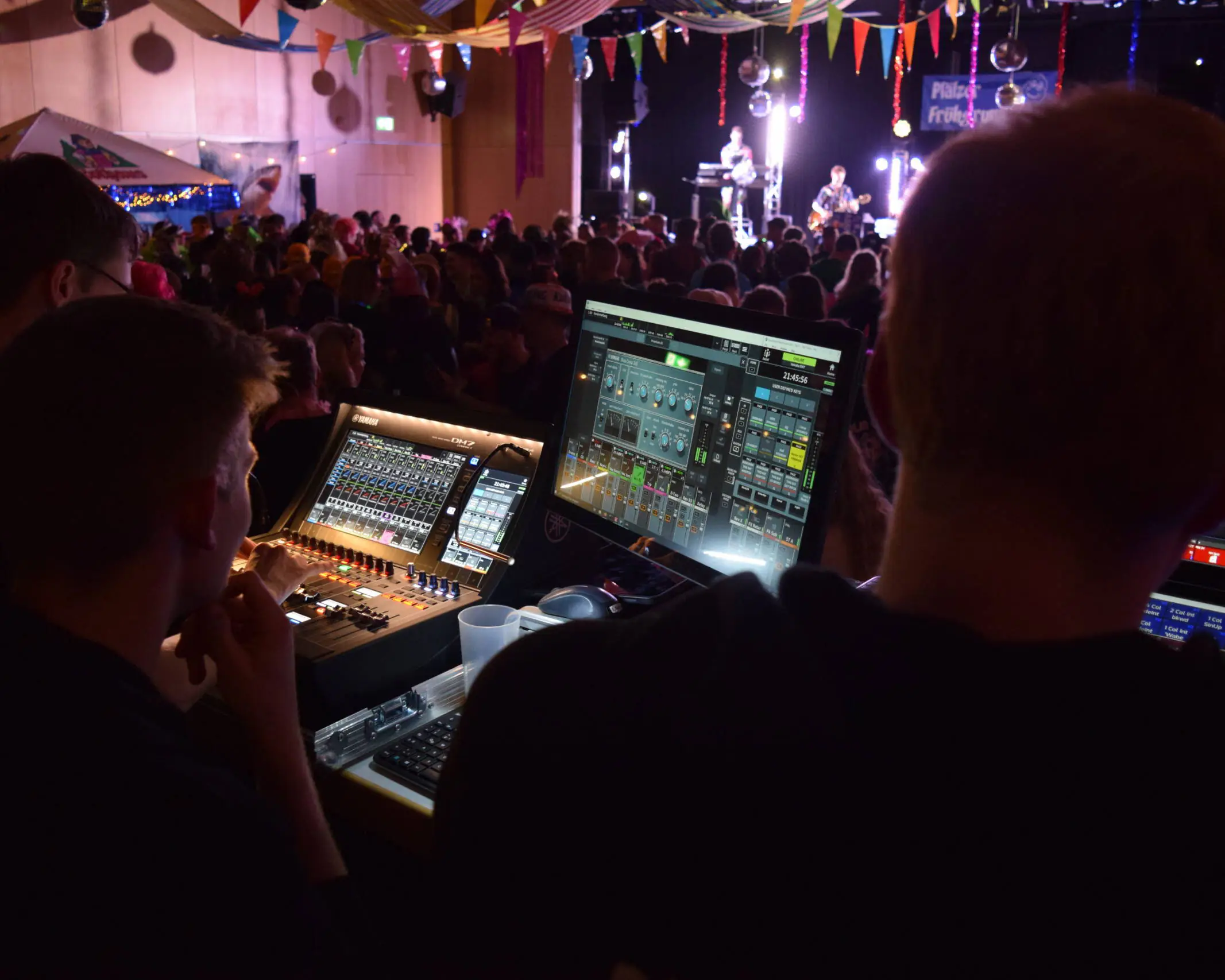Frühgrumbeere Partyband TonStrom Medientechnik 2025 Foto: Ann-Sophie Manz