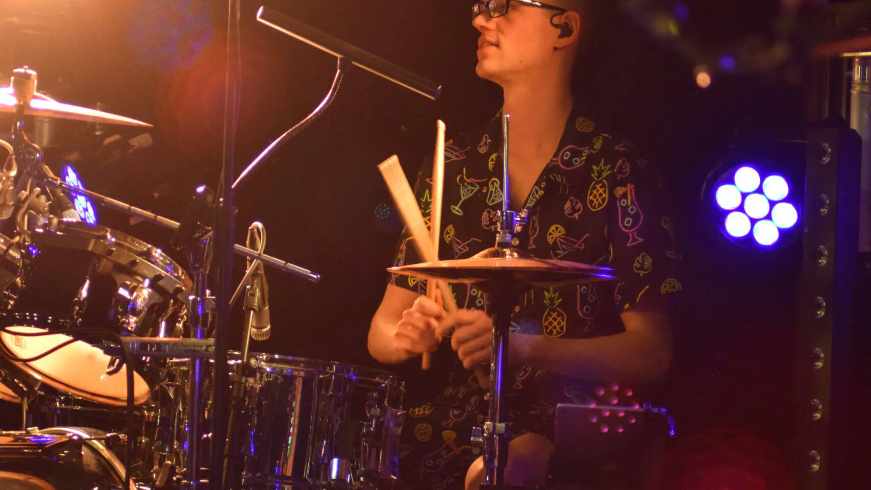 Frühgrumbeere Partyband LIVE Schlappenball Rheinhausen 2025 Foto: Ann-Sophie Manz